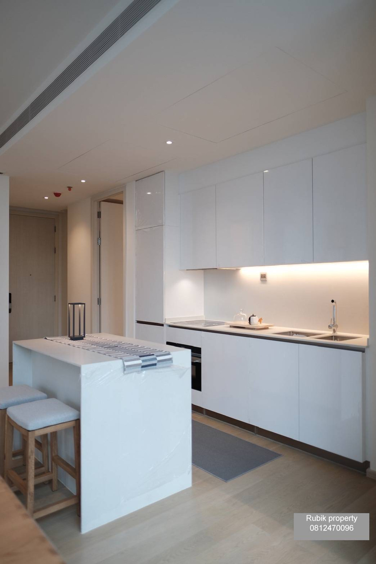 For RentCondoSukhumvit, Asoke, Thonglor : 🌟 The Strand Thonglor (BTS Thong Lor) 🌟 Ultra Luxury Living in the Heart of Thonglor ✨(RB1064)