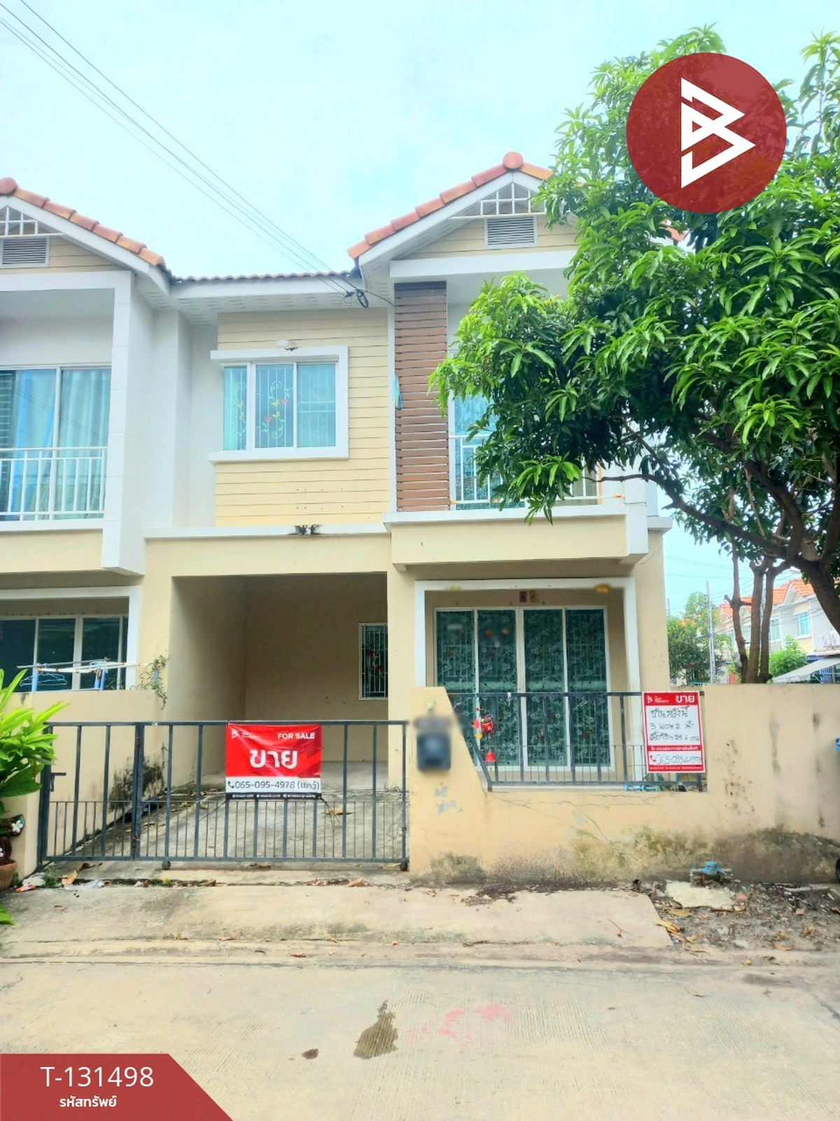 For SaleTownhomeSamut Prakan,Samrong : Townhouse for sale Bhumjai Niwet Village 3, Project 3 Phra Samut Chedi, Samut Prakan