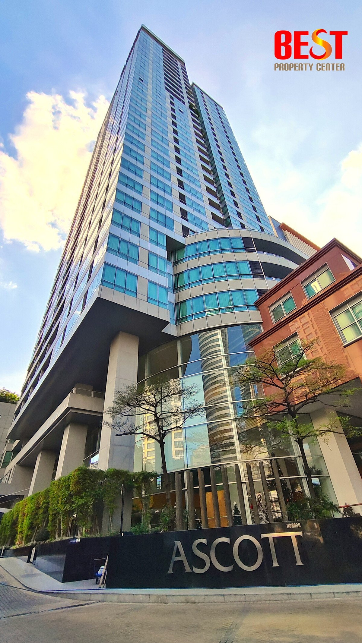 For RentCondoSathorn, Narathiwat : 🏙️ For sale / rent Condo Sky Villas Sathorn in the heart of Sathorn | in the Ascott Sathorn hotel | next to BTS St. Louis