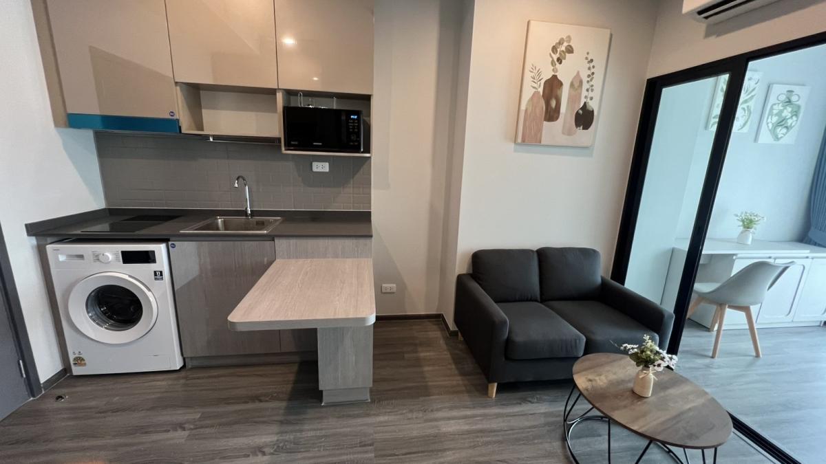 ให้เช่าคอนโดเสรีไทย-นิด้า : 🔥ให้เช่าด่วน🔥ไอดีโอ รามคำแหง ลำสาลี สเตชั่น  ใกล้ Bts แยกลำสาลีเพียง 50 เมตร  (ห้องพร้อมอยู่ เฟอร์นิเจอร์และเครื่องใช้ไฟฟ้าครบ)