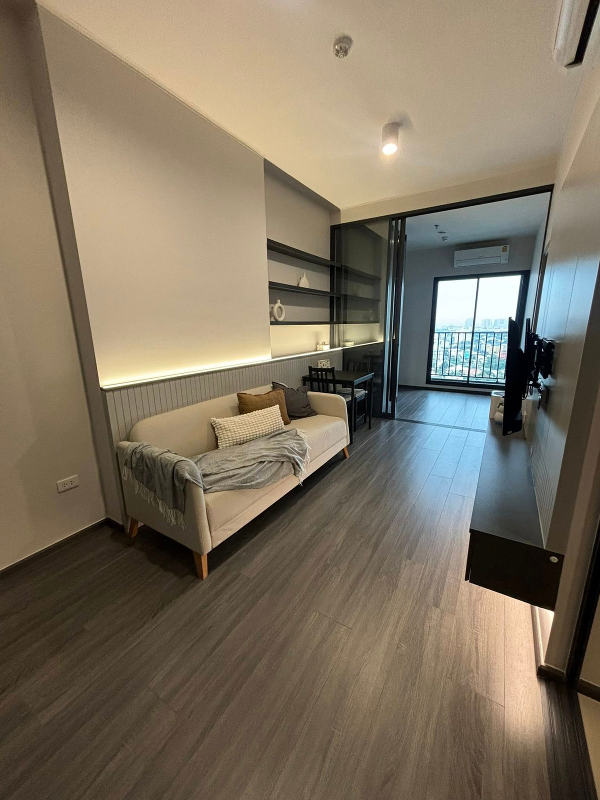 For RentCondoKhlongtoei, Kluaynamthai : Condo for Rent Ideo Sukhumvit - Rama 4