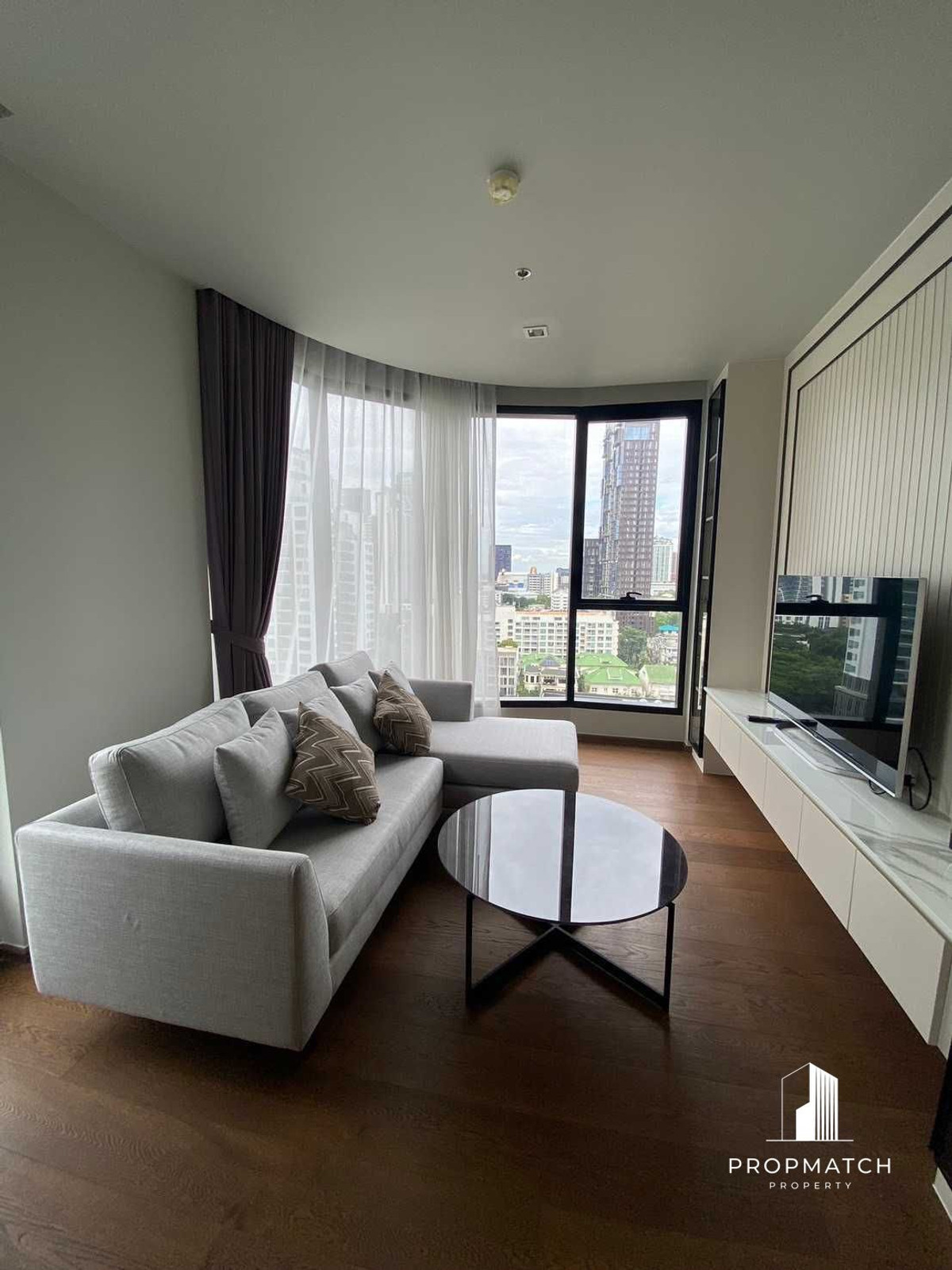 ให้เช่าคอนโดสุขุมวิท อโศก ทองหล่อ : PM032128 ✨Flash Deal ✨Ideo Q Sukhumvit 36(2Bed2Bath655SQM.) แต่งครบพร้อมอยู่ !! เพียง 60,000 บาทต่อเดือน Tel.0981315848 @propmatch