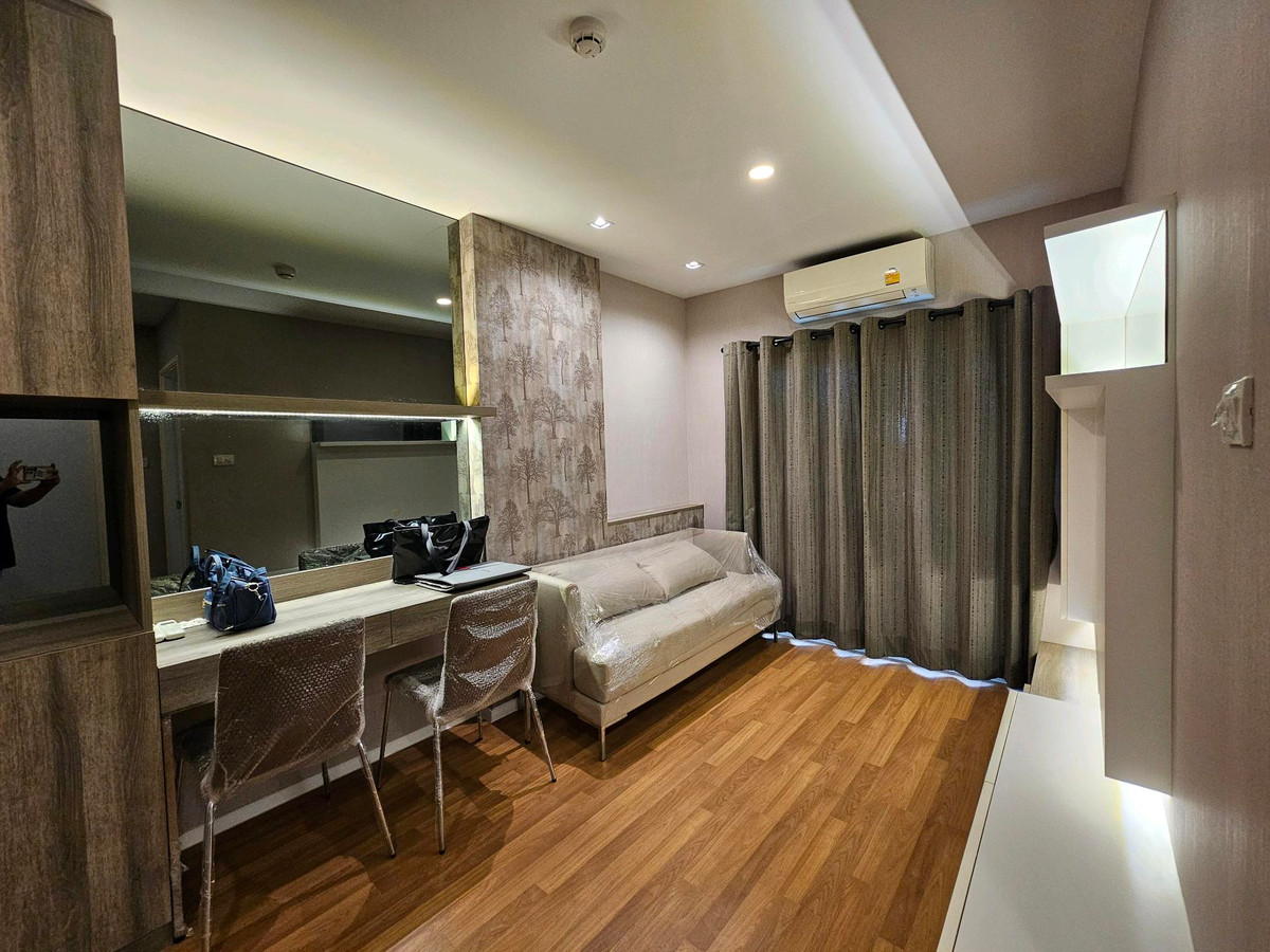 ขายคอนโดบางนา แบริ่ง ลาซาล : ✨ ขายด่วน! ลุมพินี เพลส บางนา กม.3 ✨คอนโดใหม่เอี่ยม ไม่เคยเข้าอยู่ ตกแต่งสวย บิ๊วอินครบ พร้อมอยู่ทันที ระเบียงหันหน้าทิศเหนือไม่ร้อน