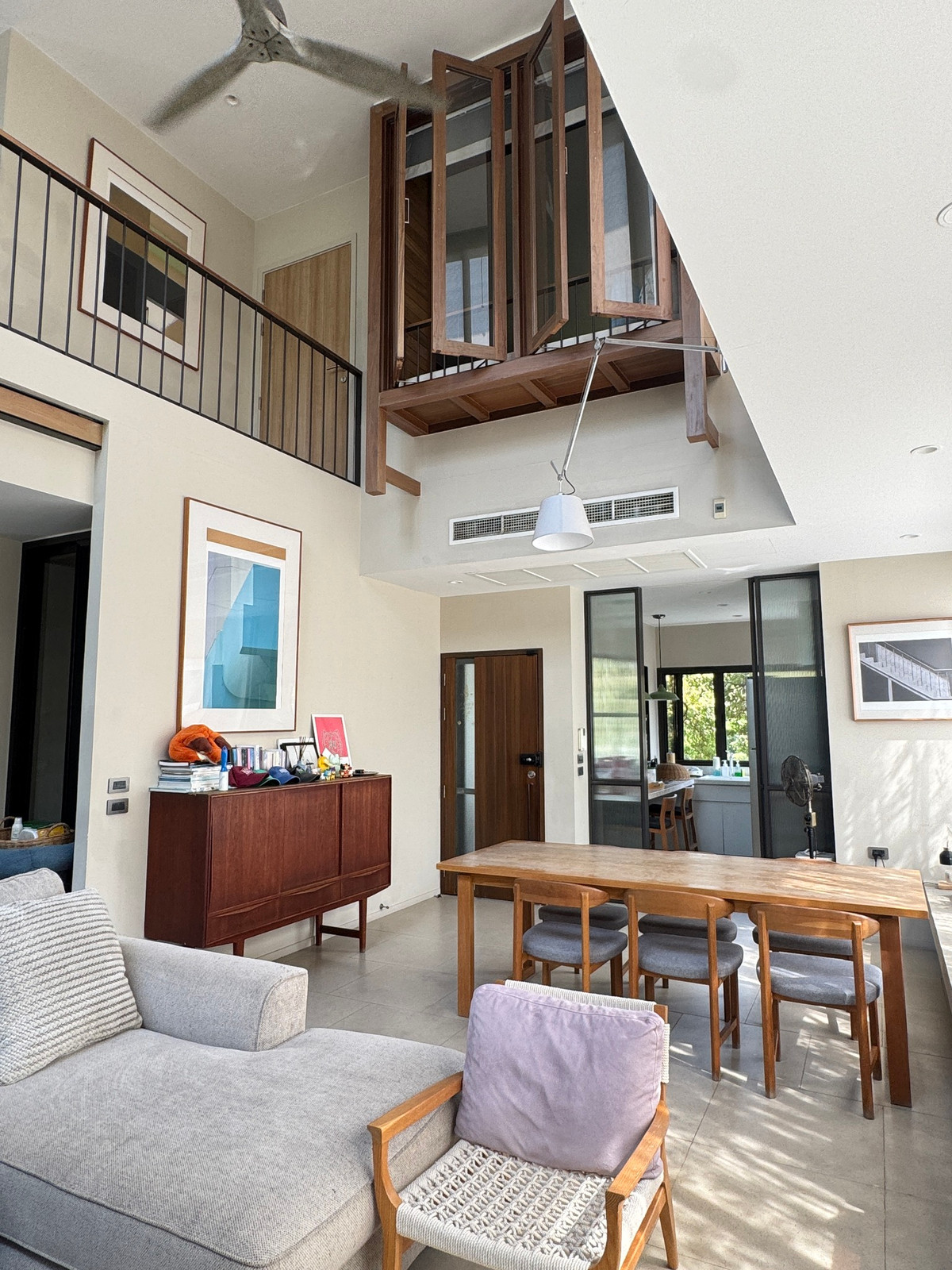 ขายลาดพร้าว เซ็นทรัลลาดพร้าว : 👑👑ขายบ้านแฝด 4 ชั้น ทำเลดีมาก ใกล้ทางด่วนวิภาวดี  4 ห้องนอน 👑👑