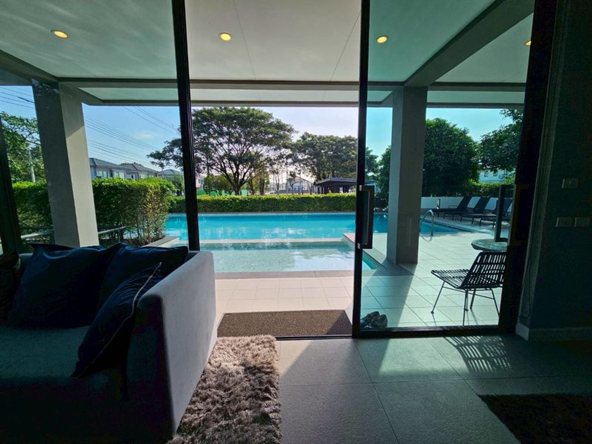 ขายบ้านมีนบุรี-ร่มเกล้า : The Plant รามคำแหง-วงแหวน 52.5 ตร.ว. 3 ห้องนอน 3 ห้องน้ำ ถนนเมน ซอย เคหะร่มเกล้า 78 แยก 1 แขวงราษฎร์พัฒนา เขตสะพานสูง กรุงเทพมหานคร