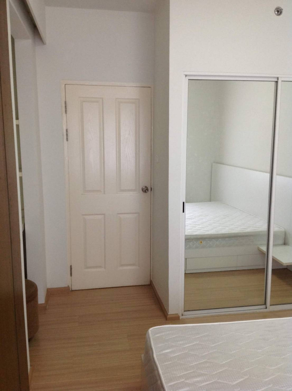 For RentCondoRama9, Petchburi, RCA : !! Beautiful room for rent, Condo A Space Asoke-Ratchada, near MRT Rama 9.