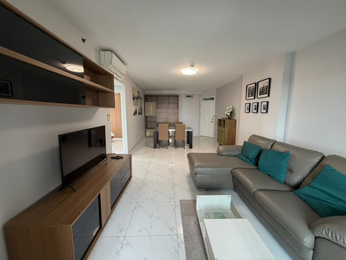 ขายคอนโดพัฒนาการ ศรีนครินทร์ : ขายคอนโดศุภาลัย ปาร์ค ศรีนครินทร์ 2 ห้องนอน 1 ห้องน้ำ ห้องสวยตกเเต่งใหม่ เฟอร์นิเจอร์ใหม่ทุกชิ้น ติดกับรถไฟฟ้า