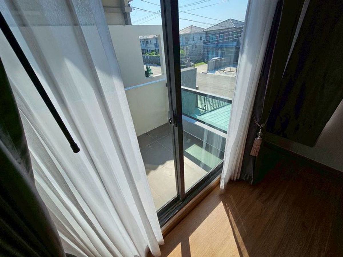 ขายบ้านมีนบุรี-ร่มเกล้า : The Plant รามคำแหง-วงแหวน 52.5 ตร.ว. 3 ห้องนอน 3 ห้องน้ำ ถนนเมน ซอย เคหะร่มเกล้า 78 แยก 1 แขวงราษฎร์พัฒนา เขตสะพานสูง กรุงเทพมหานคร