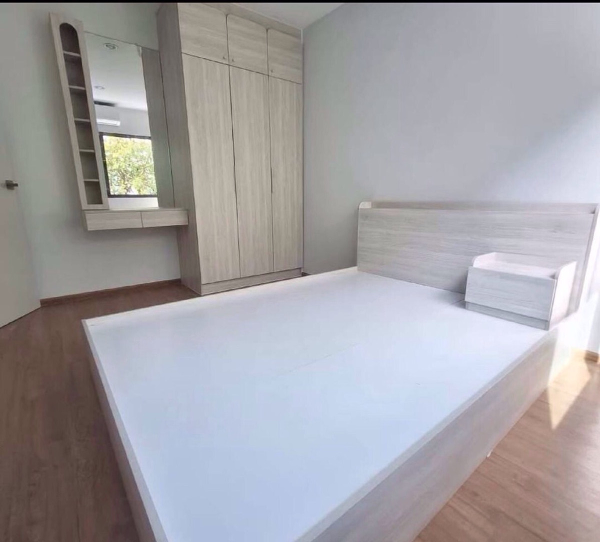 ให้เช่าทาวน์โฮมมีนบุรี-ร่มเกล้า : ให้เช่า บ้านกลางเมือง ทาวน์โฮม รามคำแหง 174 มีนบุรี กรุงเทพ