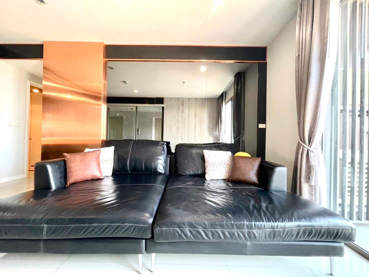 For RentCondoRama3 (Riverside),Satupadit : Starview Rama 3 condo with private lifts, convinient to travel, located near city center and shopping mall