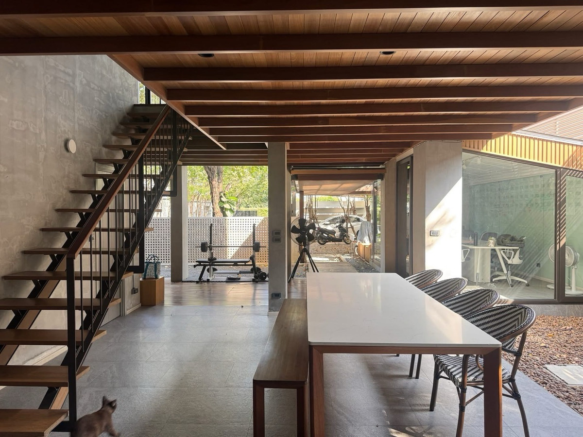 For SaleHouseSapankwai,Jatujak : Garden-Style Twin House Offering Privacy and Tranquility in the Heart of Vibhavadi