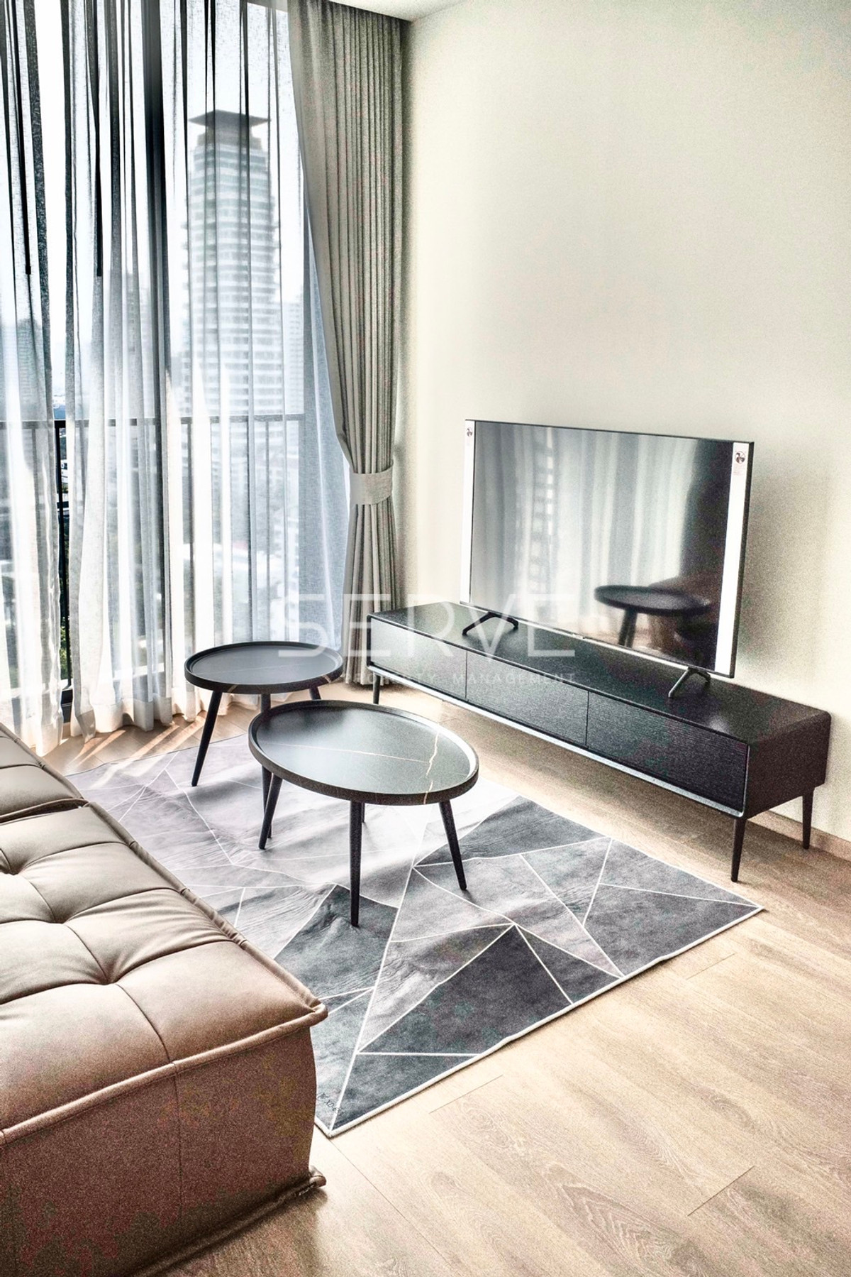 For RentCondoSukhumvit, Asoke, Thonglor : 🔥45K🔥- 2 Beds Corner Unit 54.41 sq.m. High Fl. 15+ at Condo in Phrom Phong Area Close to The Emporium at Noble Around 33 Condo  / Condo for Rent 