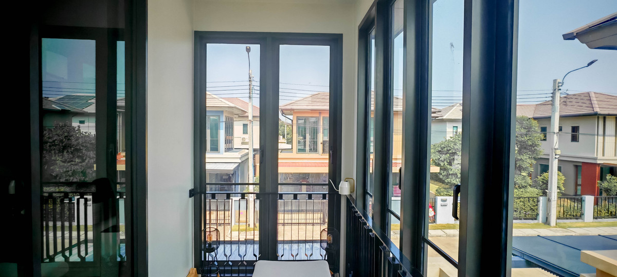 ขายบ้านพระราม 2 บางขุนเทียน : ขายบ้านเดี่ยว บุราสิริ พระราม 2 ทำเลดี บรรยากาศรีสอร์ท ใกล้ทางด่วน