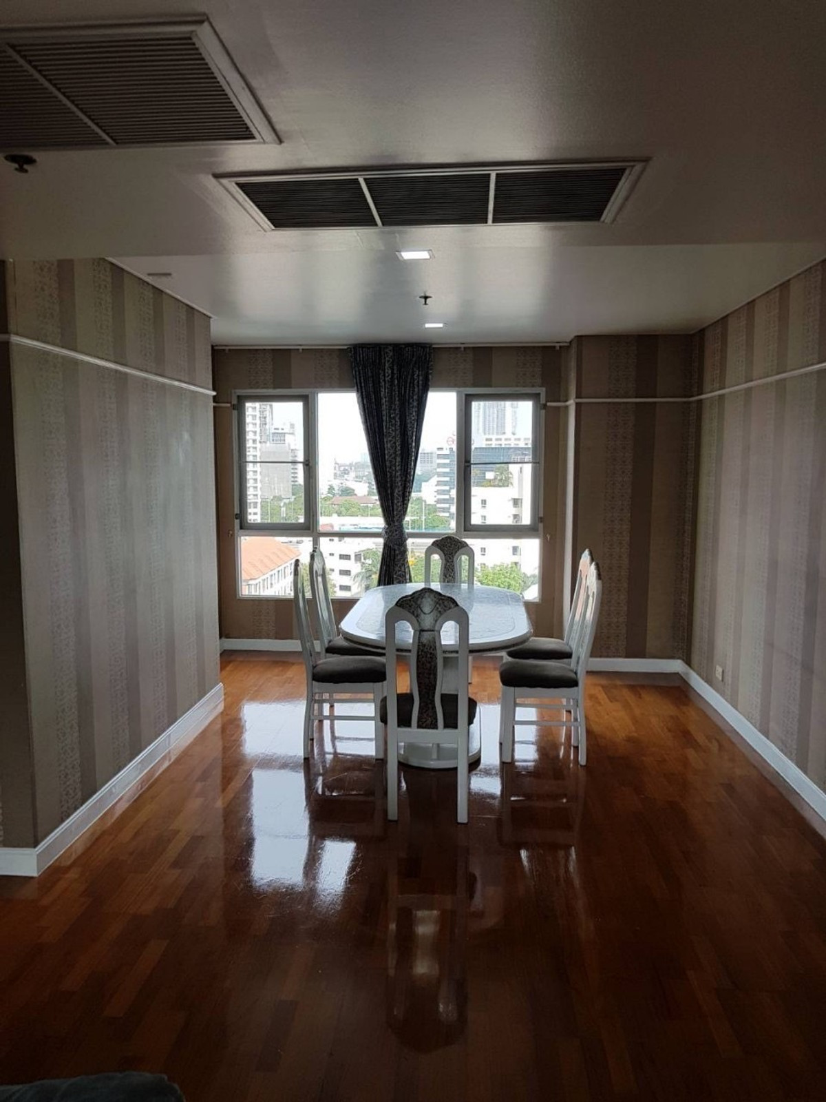 ขายคอนโดพระราม 3 สาธุประดิษฐ์ : ขายลดภาระ🔥🔥คอนโดราคาพิเศษ ทำเลดี โครงการ ลุมพินี เพลส วอเตอร์คลิฟ MD-26086280