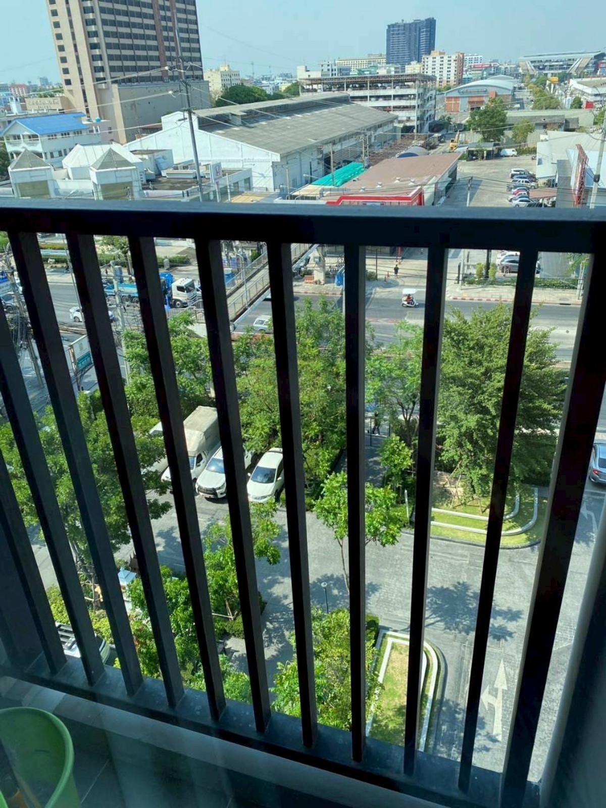 For SaleCondoRamkhamhaeng, Hua Mak : ✅ S-KBR253 ✅ Line : @p2nproperty