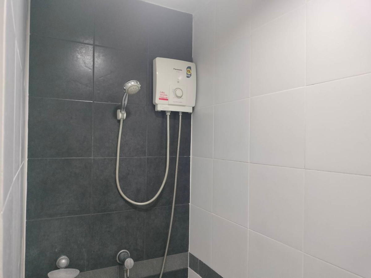 For RentCondoRama9, Petchburi, RCA : !! Beautiful room for rent, Condo A Space Asoke-Ratchada, near MRT Rama 9.