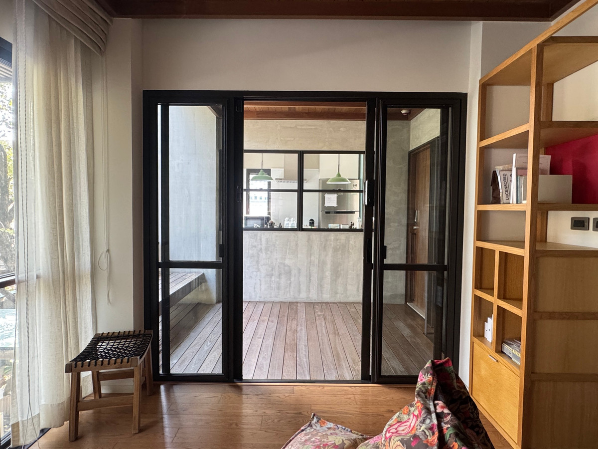 ขายลาดพร้าว เซ็นทรัลลาดพร้าว : 👑👑ขายบ้านแฝด 4 ชั้น ทำเลดีมาก ใกล้ทางด่วนวิภาวดี  4 ห้องนอน 👑👑