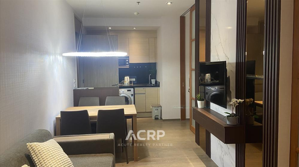 For RentCondoSukhumvit, Asoke, Thonglor : 2 ฺฺBedrooms condo for rent at Park origin jSukhumvit 24, BTS Phromphong, Sukhumvit road.  