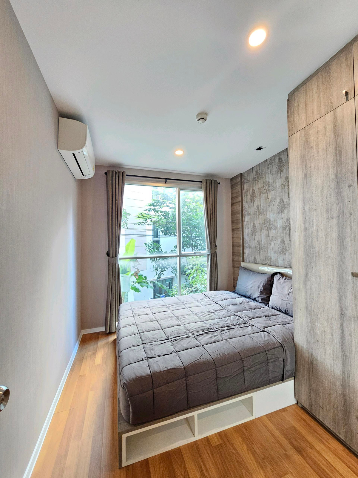 ขายคอนโดบางนา แบริ่ง ลาซาล : ✨ ขายด่วน! ลุมพินี เพลส บางนา กม.3 ✨คอนโดใหม่เอี่ยม ไม่เคยเข้าอยู่ ตกแต่งสวย บิ๊วอินครบ พร้อมอยู่ทันที ระเบียงหันหน้าทิศเหนือไม่ร้อน