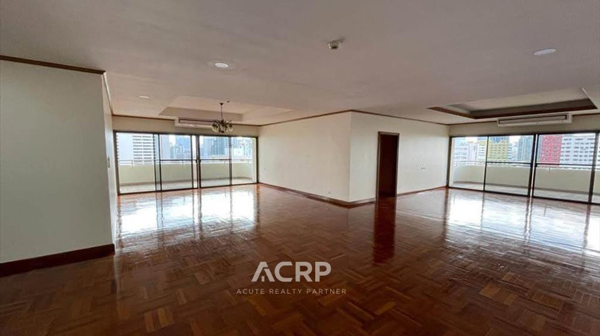 ให้เช่าคอนโดคลองเตย กล้วยน้ำไท : 4 ห้องนอน ให้เช่าที่ Tower Park สุขุมวิท 3 ห้องใหญ่พิเศษ