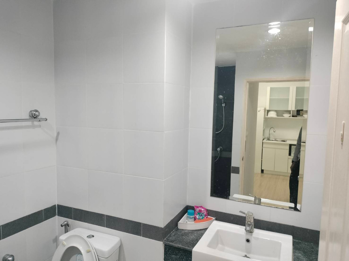 For RentCondoRama9, Petchburi, RCA : !! Beautiful room for rent, Condo A Space Asoke-Ratchada, near MRT Rama 9.