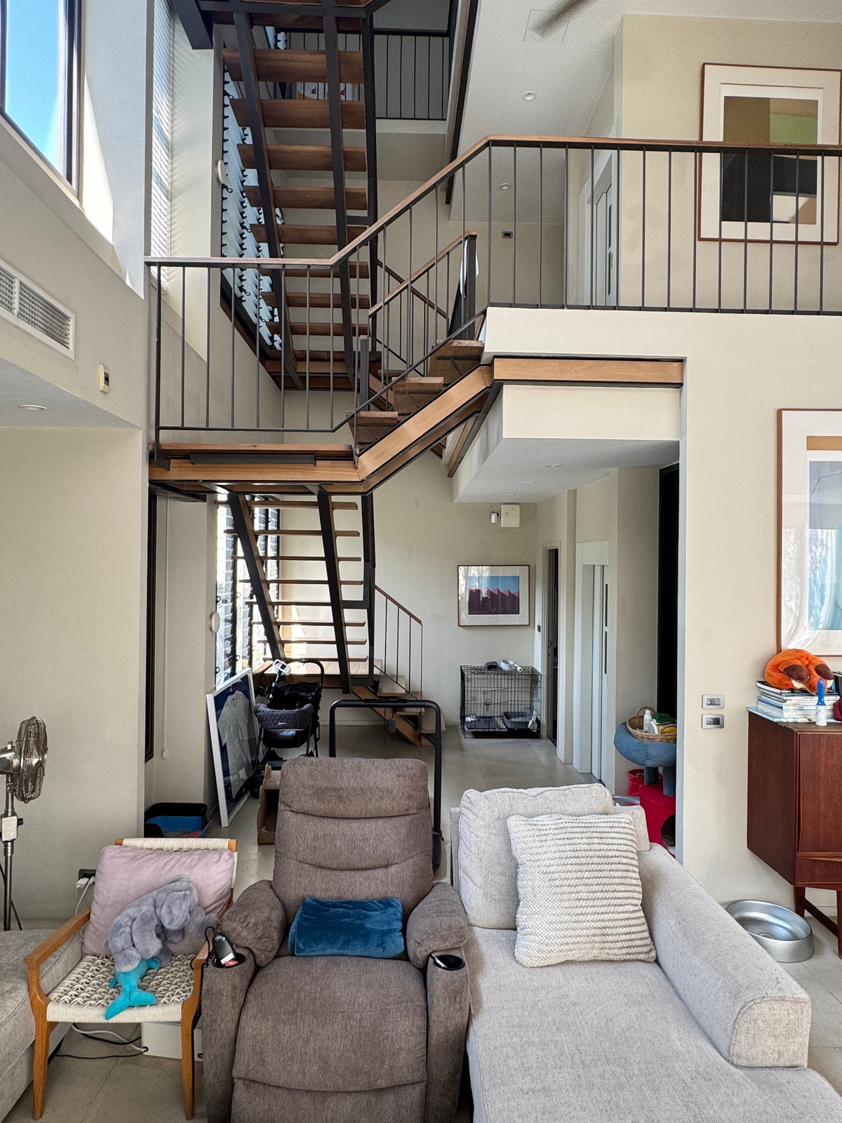 ขายลาดพร้าว เซ็นทรัลลาดพร้าว : 👑👑ขายบ้านแฝด 4 ชั้น ทำเลดีมาก ใกล้ทางด่วนวิภาวดี  4 ห้องนอน 👑👑