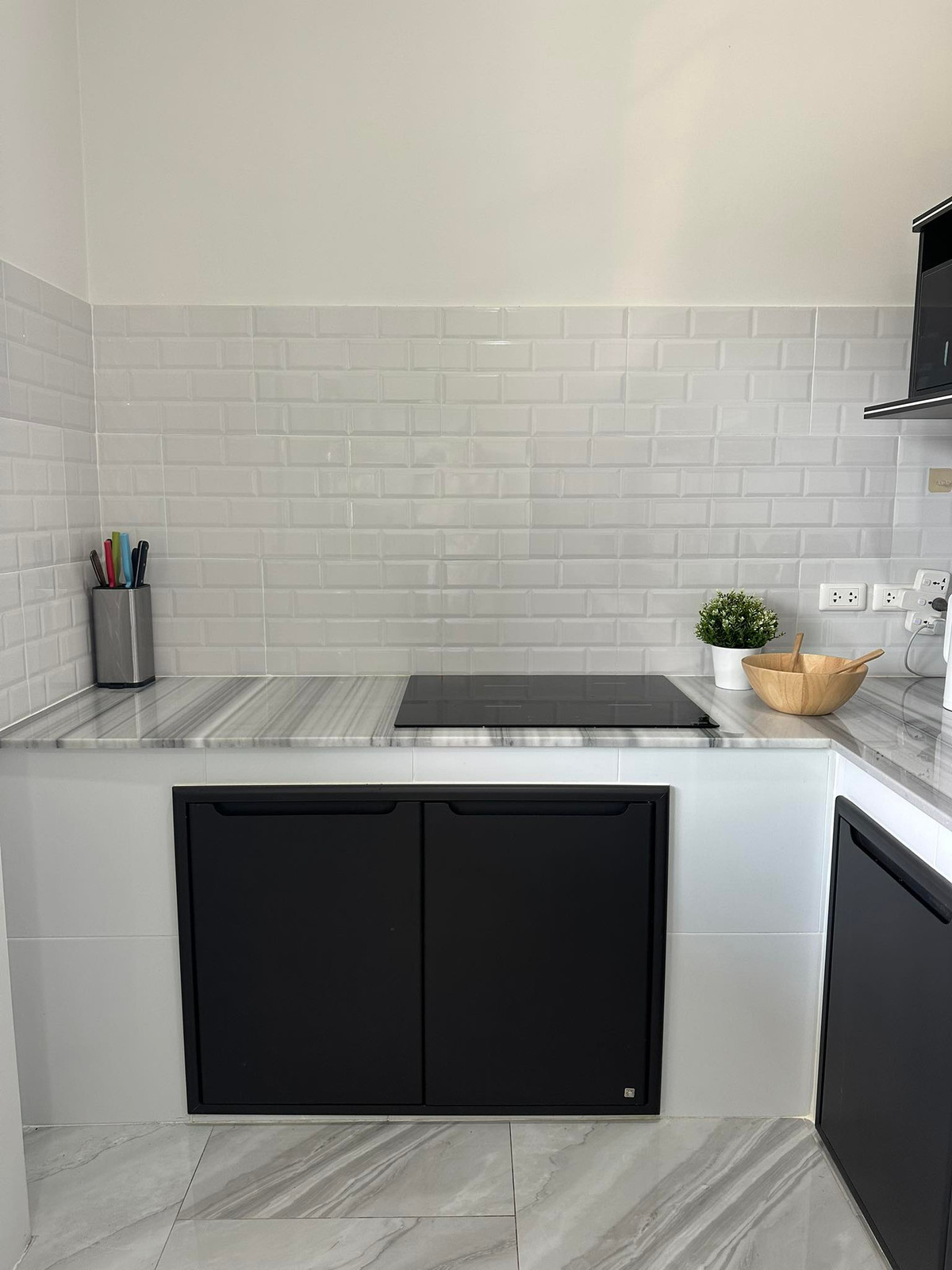 ขายบ้านพุทธมณฑล ศาลายา : บ้านเดี่ยวอัศวพิเชษฐ์ 9 สาย 1 / 4 ห้องนอน (ขาย), Single house Asawapichet 9 Sai 1 / 4 Bedrooms (FOR SALE) AOM042