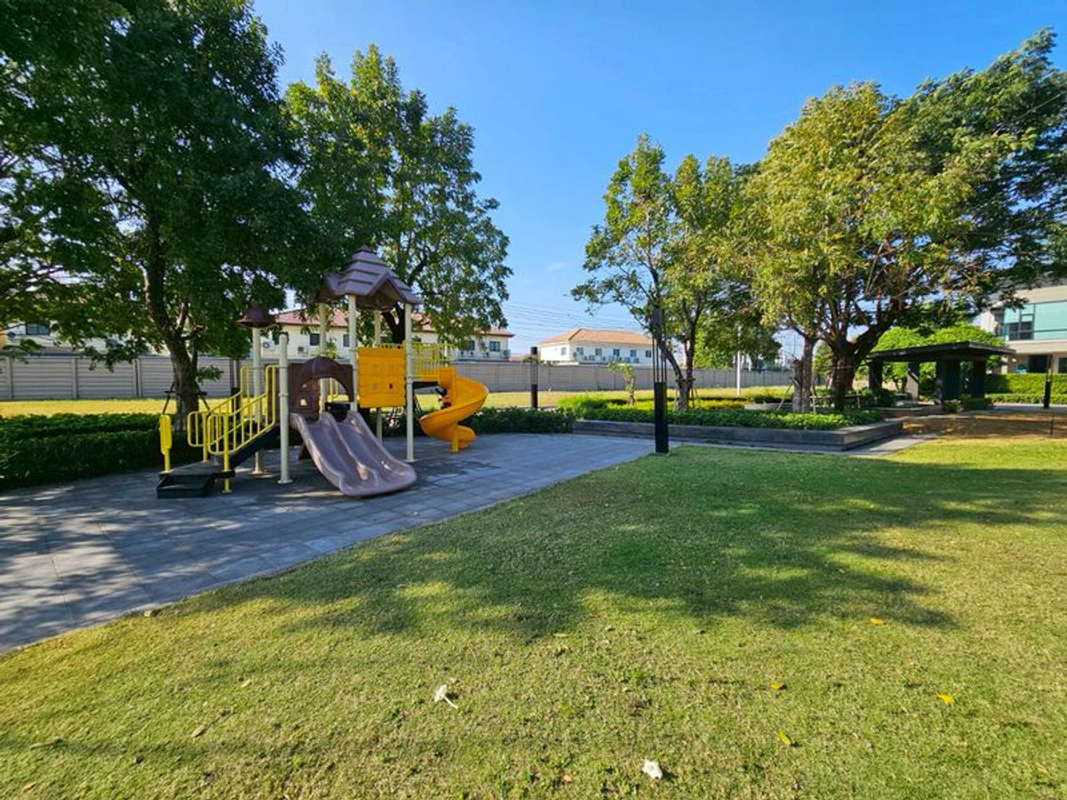 ขายบ้านมีนบุรี-ร่มเกล้า : The Plant รามคำแหง-วงแหวน 52.5 ตร.ว. 3 ห้องนอน 3 ห้องน้ำ ถนนเมน ซอย เคหะร่มเกล้า 78 แยก 1 แขวงราษฎร์พัฒนา เขตสะพานสูง กรุงเทพมหานคร