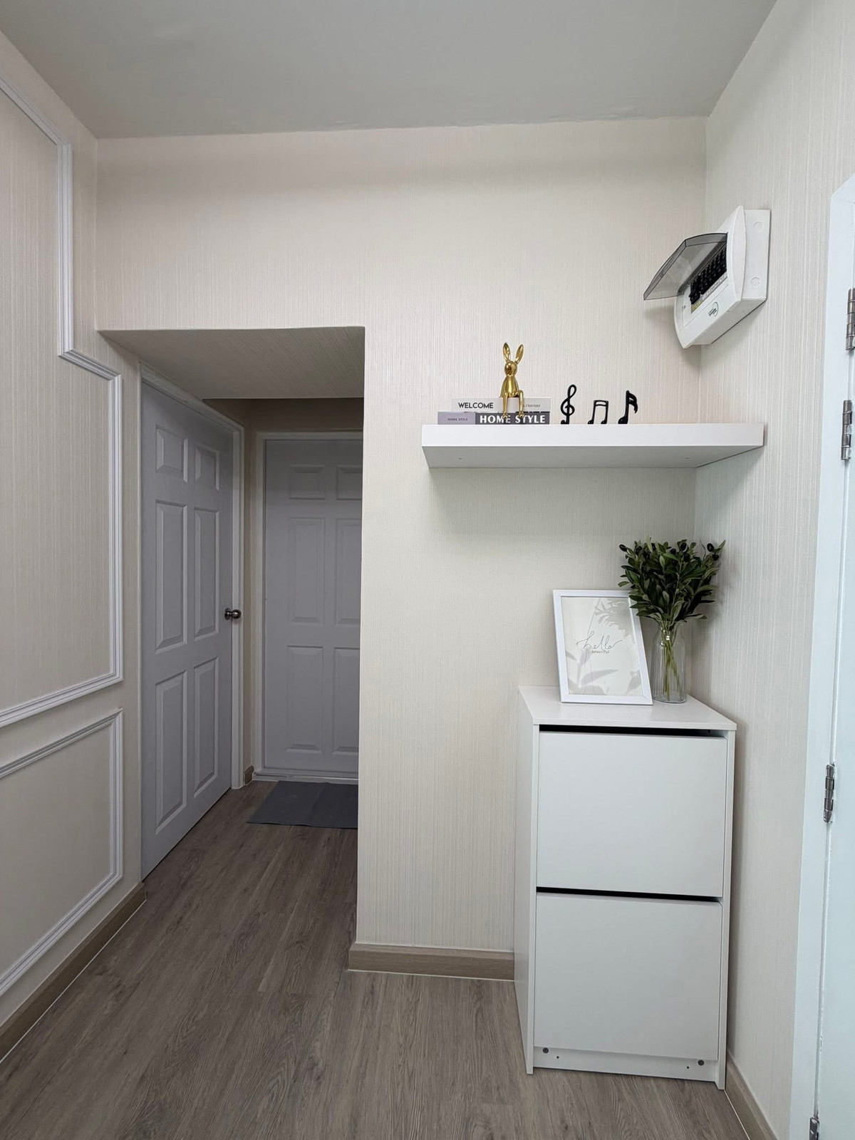 For SaleCondoRama9, Petchburi, RCA : Urgent Sale 🔥 A Space Asoke - Ratchada 🔥 Beautifully decorated and fully furnished. Near MRT Rama 9.