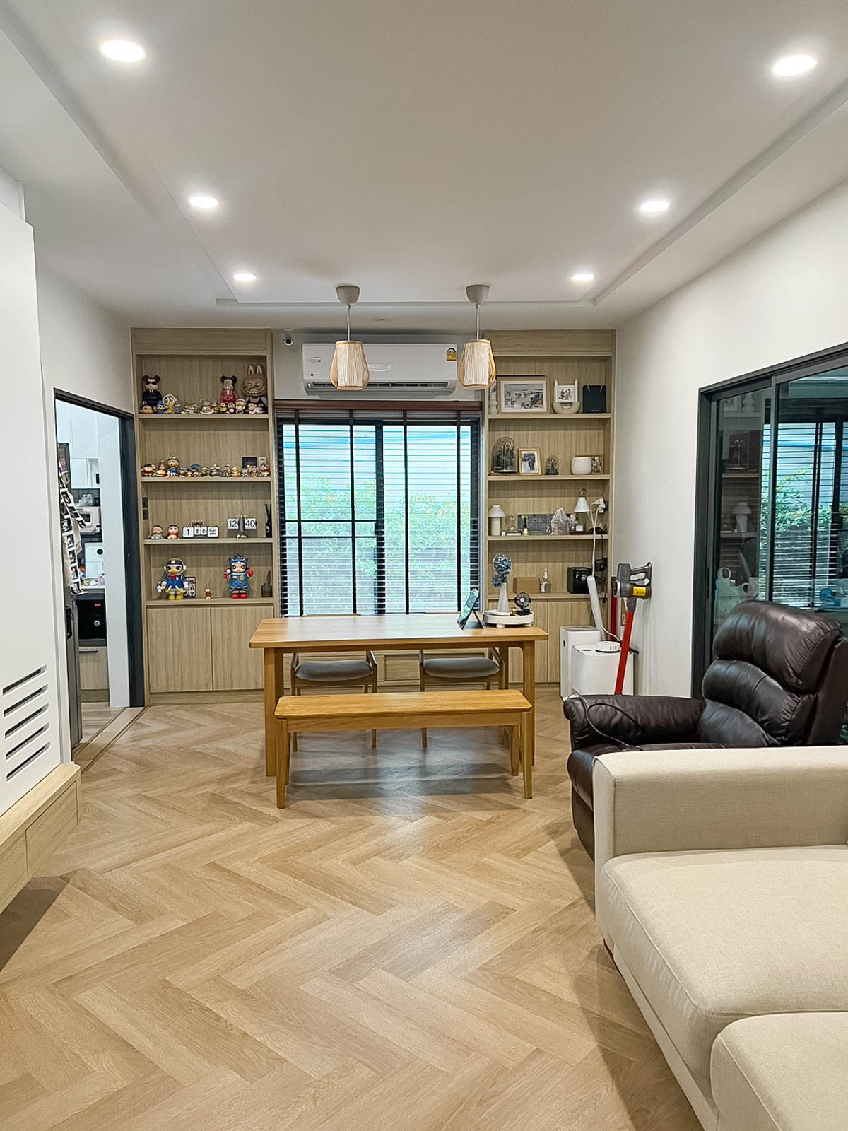 ขายบ้านพระราม 2 บางขุนเทียน : ขายบ้านเดี่ยว บุราสิริ พระราม 2 ทำเลดี บรรยากาศรีสอร์ท ใกล้ทางด่วน