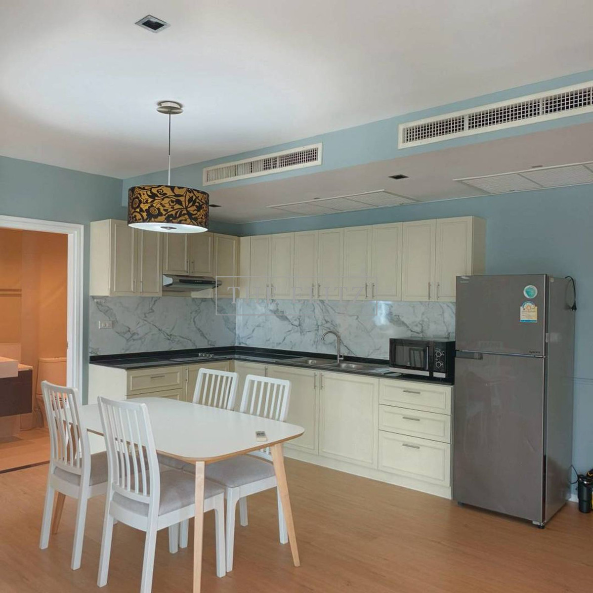 For RentCondoSukhumvit, Asoke, Thonglor : ✨ Connect every trip. Noble Remix has a Skywalk connecting directly to the building. Dont be afraid of the sun. Dont be afraid of the rain ❤️