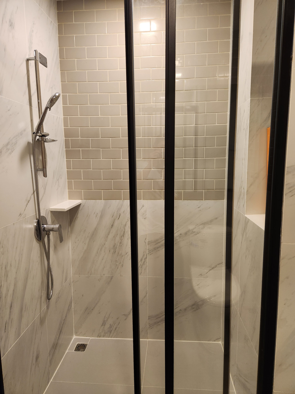 ให้เช่าคอนโดราชเทวี พญาไท : XT Phayathai【𝐑𝐄𝐍𝐓】🔥ห้องดีไซน์ร่วมสมัย ฟังก์ชันยืดหยุ่น ตอบโจทย์ชีวิตเมือง🔥 ติดต่อไลน์ไอดี: @hacondo