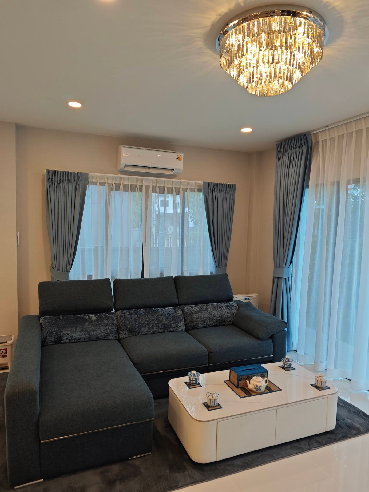 For RentHouseVipawadee, Don Mueang, Lak Si : Centro Vibhavadi, near Don Mueang Airport and International School, 4 bedroom detached house, available for rent,