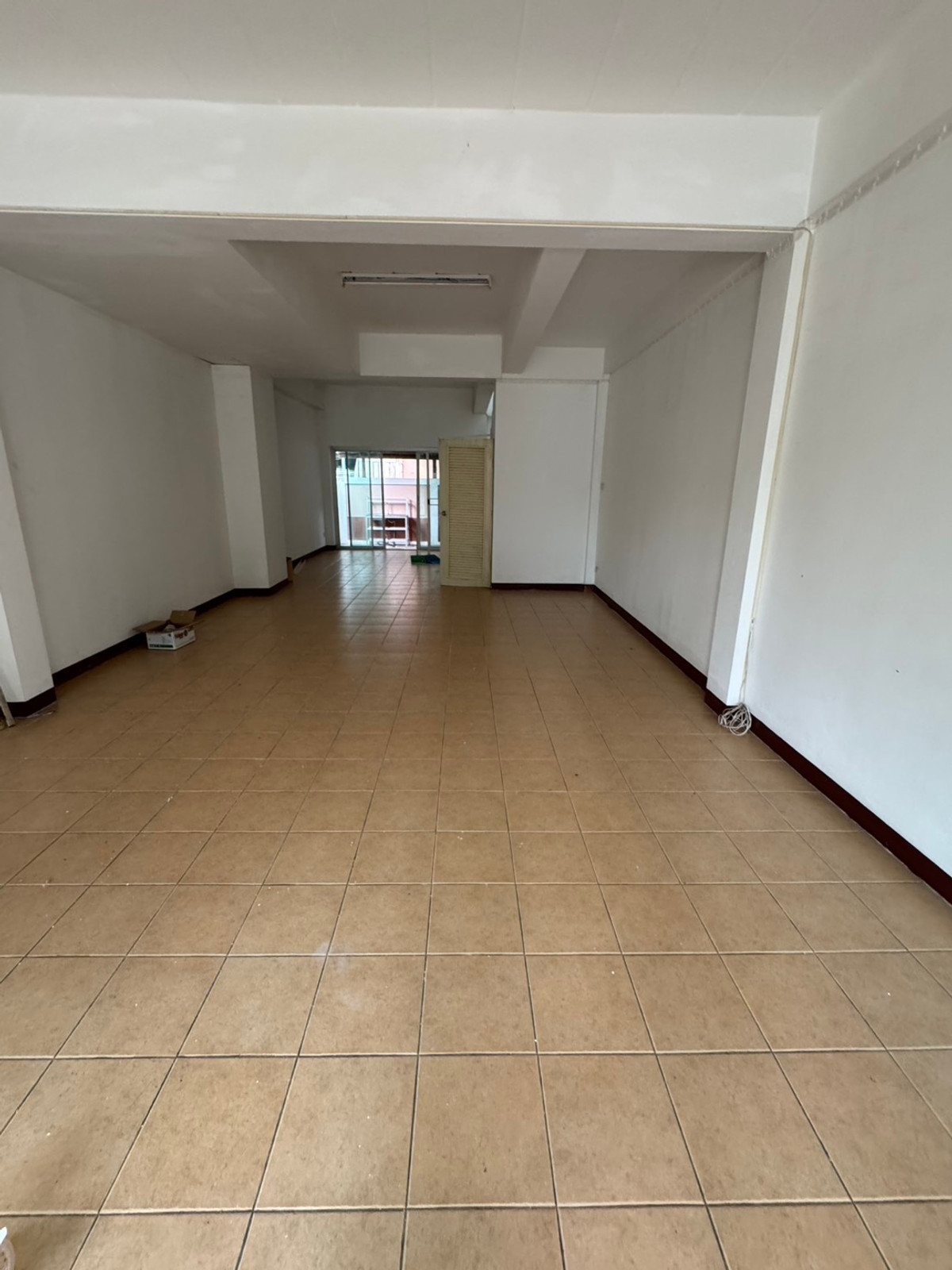 For RentTownhomeChaengwatana, Muangthong : 🔥 Townhome 3 floors, location next to the Pink Line, Samakkhi Station, house in new condition, ready to move in immediately. Can register a company