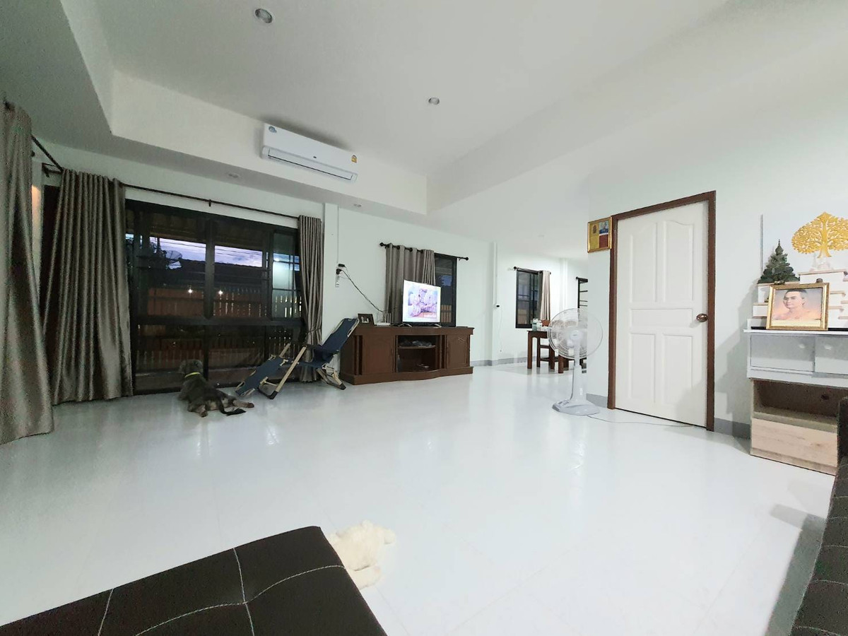For SaleTownhomePathum Thani,Rangsit, Thammasat : 95703 - Single-story townhouse for sale, Green Garden Home Village, Rangsit, Khlong 11, Soi 79, Bueng Nam Rak Subdistrict, Thanyaburi District, Pathum Thani Province.