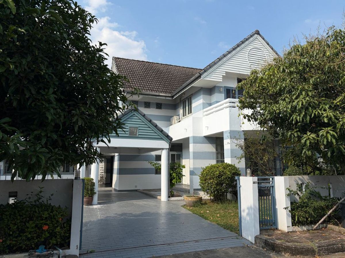 ให้เช่าบ้านเสรีไทย-นิด้า : ให้เช่าบ้านเดี่ยว หมู่บ้านโฮมเพลส รามคำแหง 140 พร้อมเข้าอยู่ ทำเลดี เดินทางสะดวก ใกล้รถไฟฟ้าสายสีส้ม