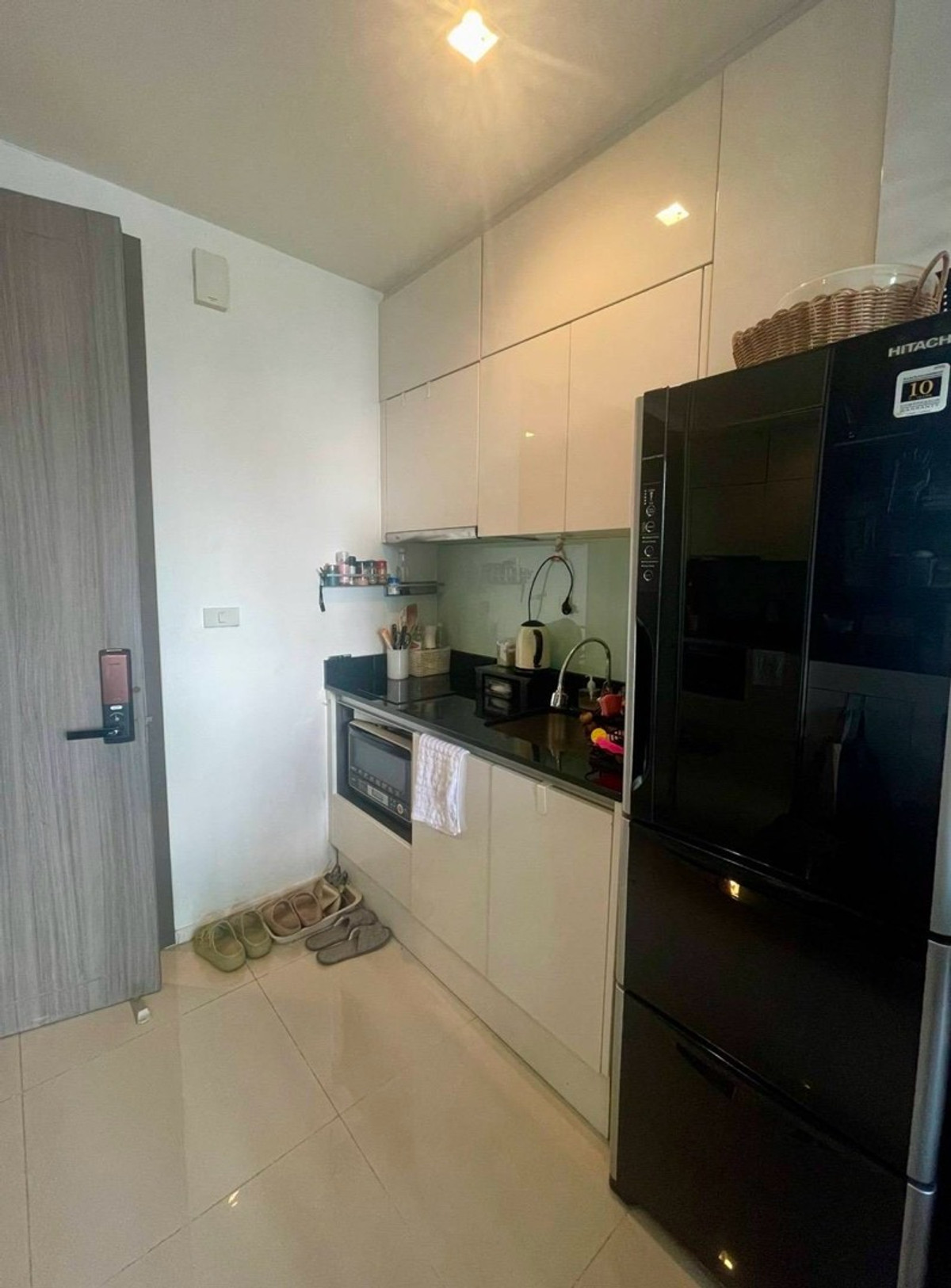 For SaleCondoRatchadapisek, Huaikwang, Suttisan : Quin Ratchada 17 for sale, Building B, open view, no buildings blocking it, beautiful built-ins.