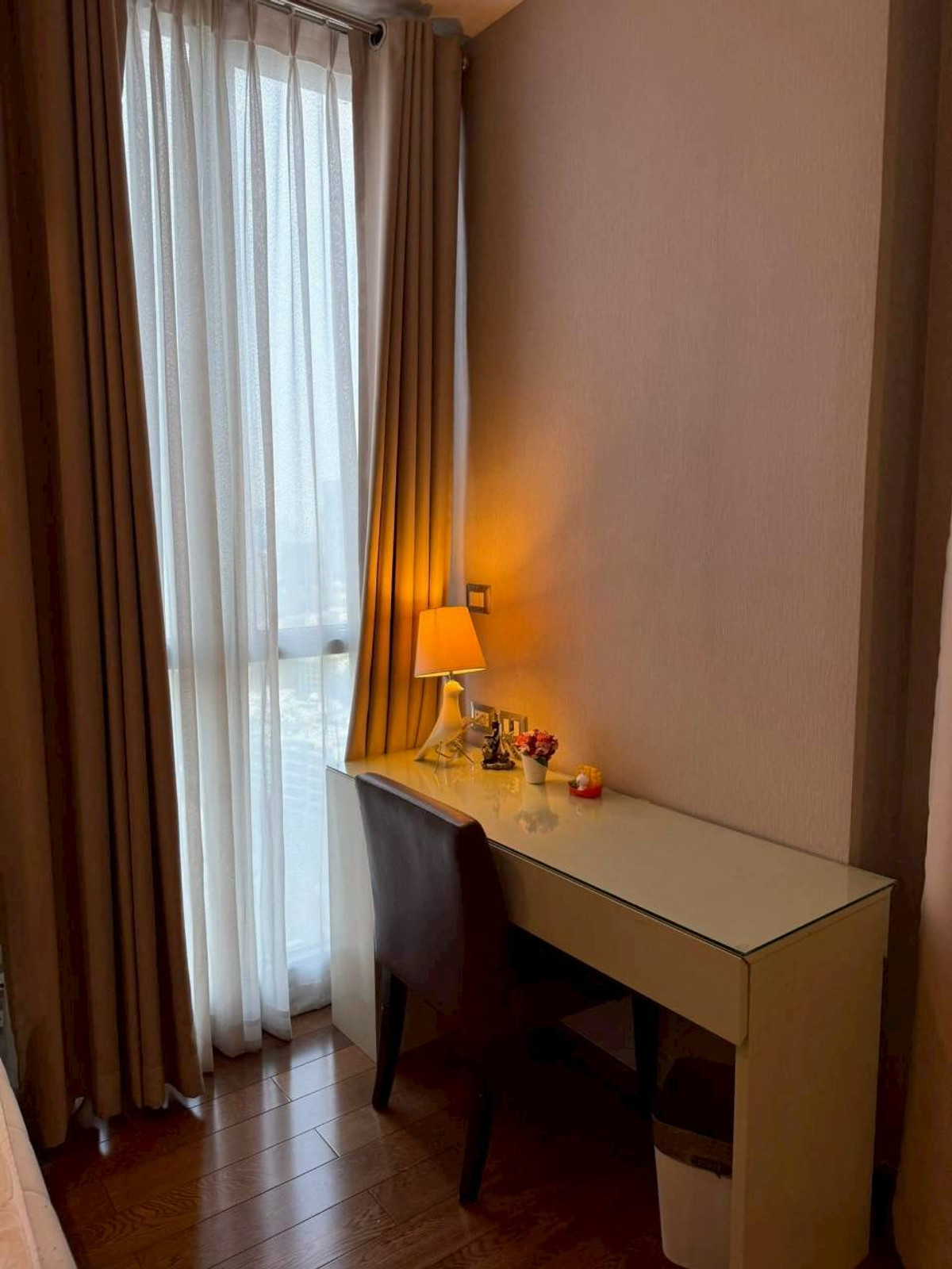 ให้เช่าคอนโดสุขุมวิท อโศก ทองหล่อ : ✅ ADDRS111 ✅ Line : @p2nproperty