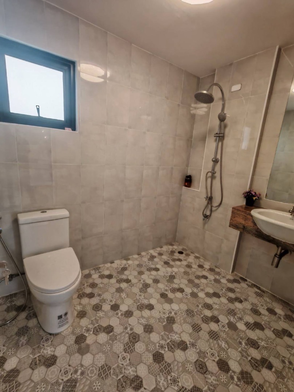 For SaleHousePathum Thani,Rangsit, Thammasat : Urgent sale Baan Fah Piyarom Necto