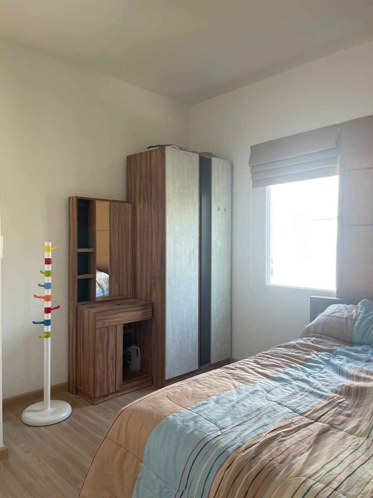 ให้เช่าทาวน์โฮมพระราม 5 ราชพฤกษ์ บางกรวย : ให้เช่า ทาวน์โฮม 2 ชั้น หมู่บ้าน คาซ่า วอเตอร์ไซด์ ราชพฤกษ์ - พระราม 5 หลังมุม หน้าบ้านไม่ชนใคร (มีสวนเกาะกลาง)