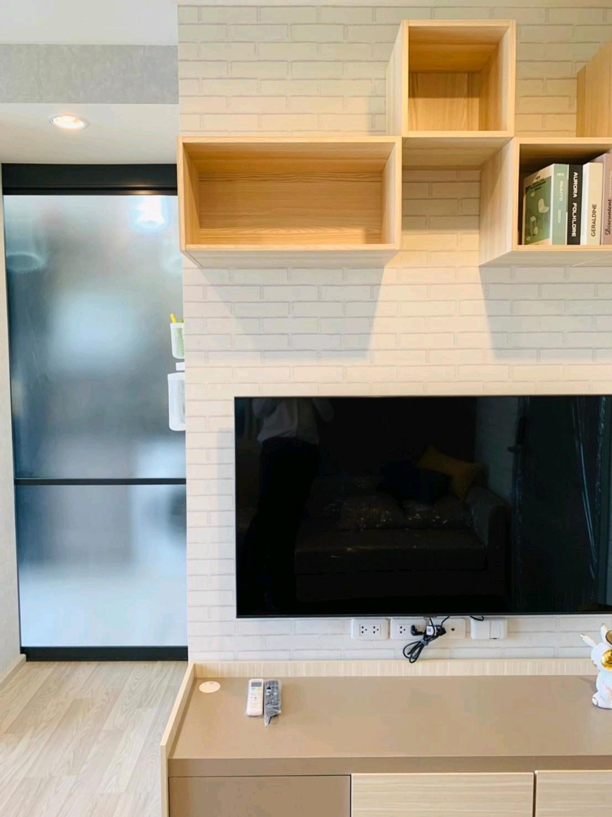 ให้เช่าคอนโดบางนา แบริ่ง ลาซาล : ❌️Not Available ❌️Ideo Mobi Sukhumvit Eastpoint Studio 13,000 THB per month 