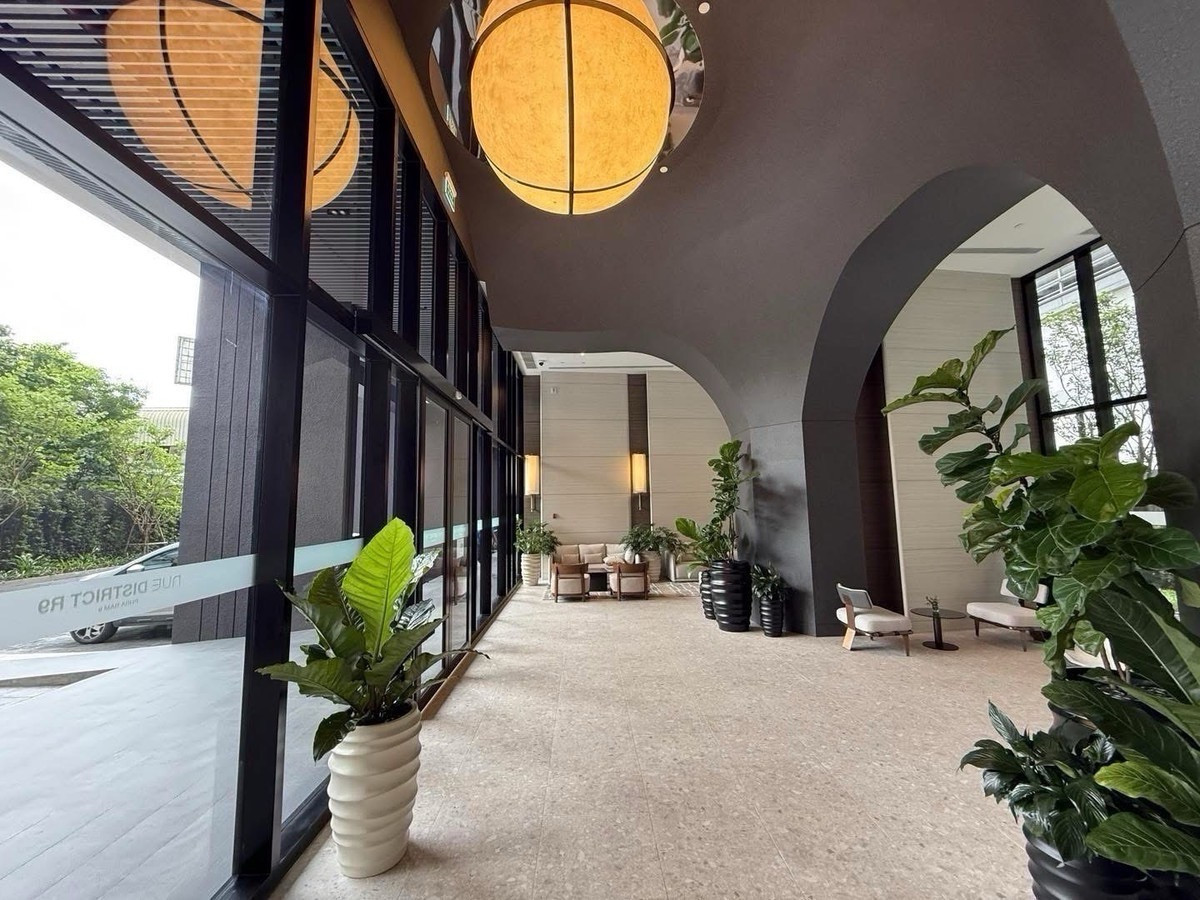 ให้เช่าคอนโดพระราม 9 เพชรบุรีตัดใหม่ RCA : 🏢 Nue District R9 👫🚆 MRT 150 m. Full facilities | ⛳ Golf | 💆‍♀️ Spa | 🧘 Pilates