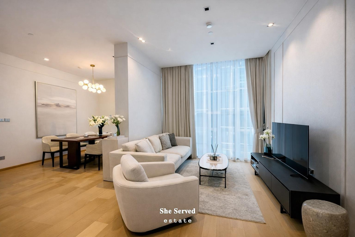 For RentCondoWitthayu, Chidlom, Langsuan, Ploenchit : •2 Parking spaces • Fully decorated with Chanintr luxury furniture throughout