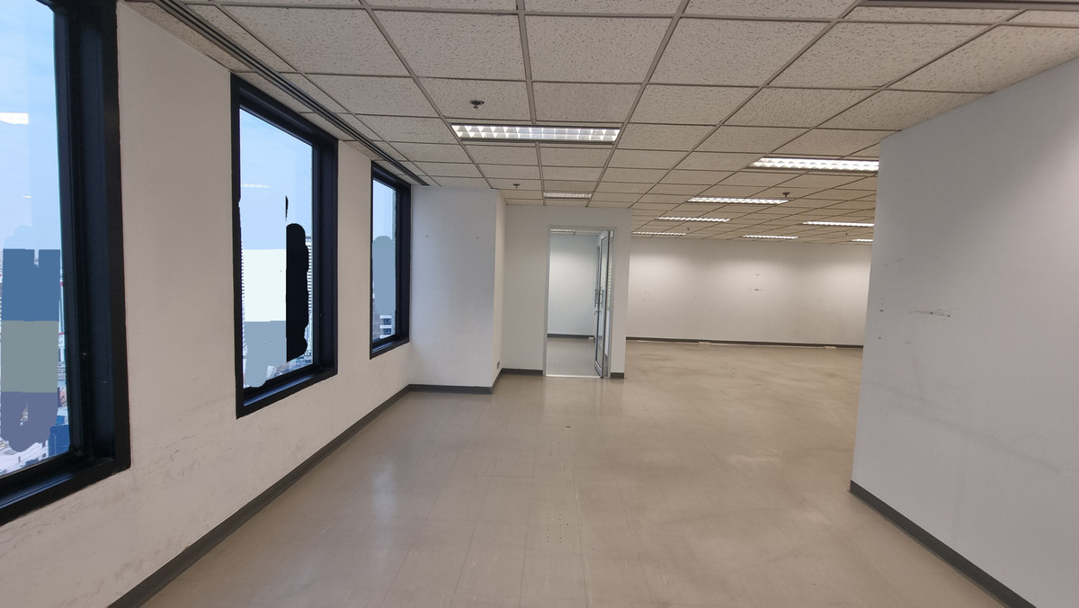 ให้เช่าสำนักงานนานา : Bts นานา ให้เช่าออฟฟิศตกแต่งเรียบร้อย 261 ตร.ม. พร้อมเฟอร์นิเจอร์ ย้ายเข้ามาทำงานได้เลย