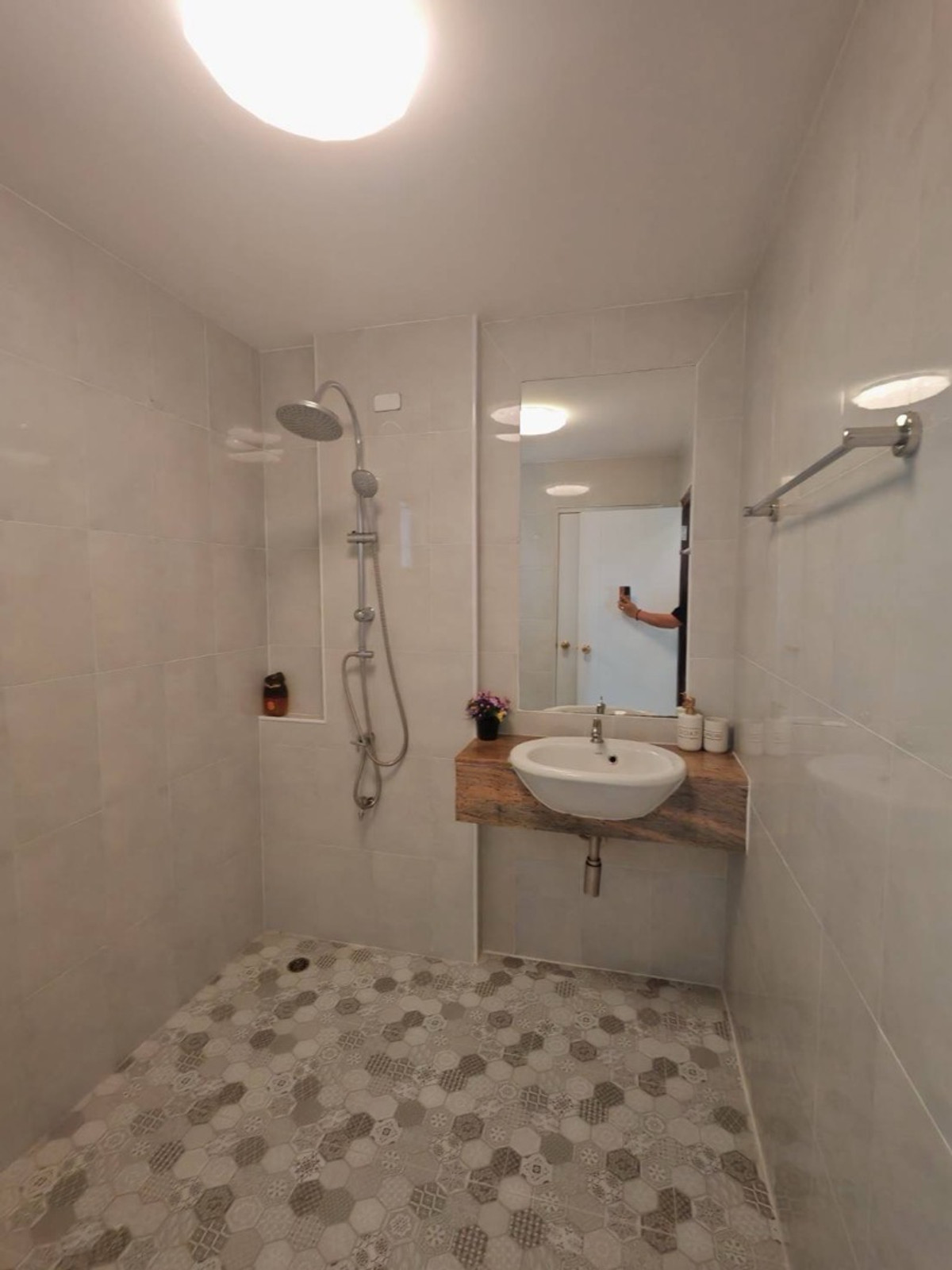 For SaleHousePathum Thani,Rangsit, Thammasat : Urgent sale Baan Fah Piyarom Necto