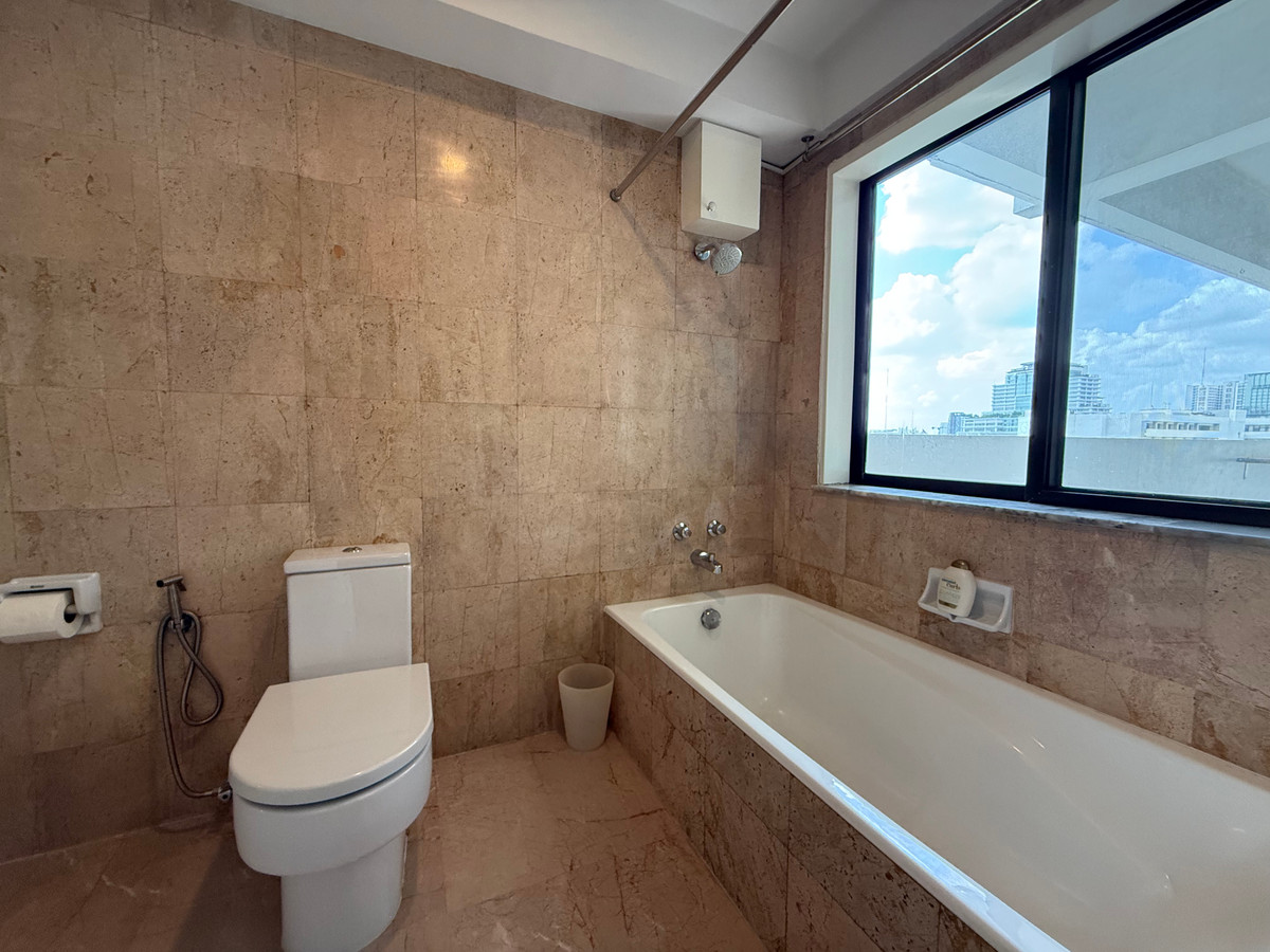 ขายคอนโดราชเทวี พญาไท : 🏠✨ เบญจศรี คอนโดมิเนียม | 3 Bedrooms for Sale (HBH-ST-76)