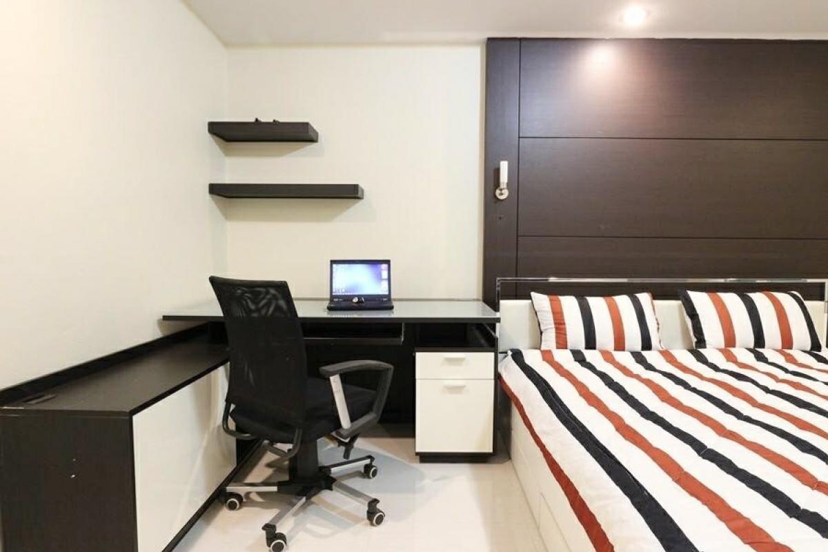 For SaleCondoRatchadapisek, Huaikwang, Suttisan : For sale: Happy Condo Ratchada 18, pet-friendly condo.
