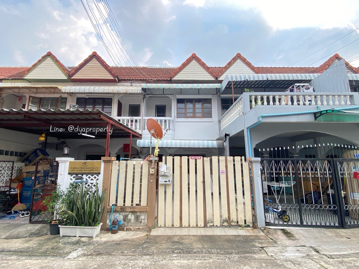 ให้เช่าทาวน์โฮมแจ้งวัฒนะ เมืองทอง : ให้เช่า ทาวน์เฮ้าส์ 2 ชั้น หมู่บ้านอุทยานทอง ซ.แจ้งวัฒนะ-ปากเกร็ด 19  ตรงข้ามเซ็นทรัลแจ้งวัฒนะ 