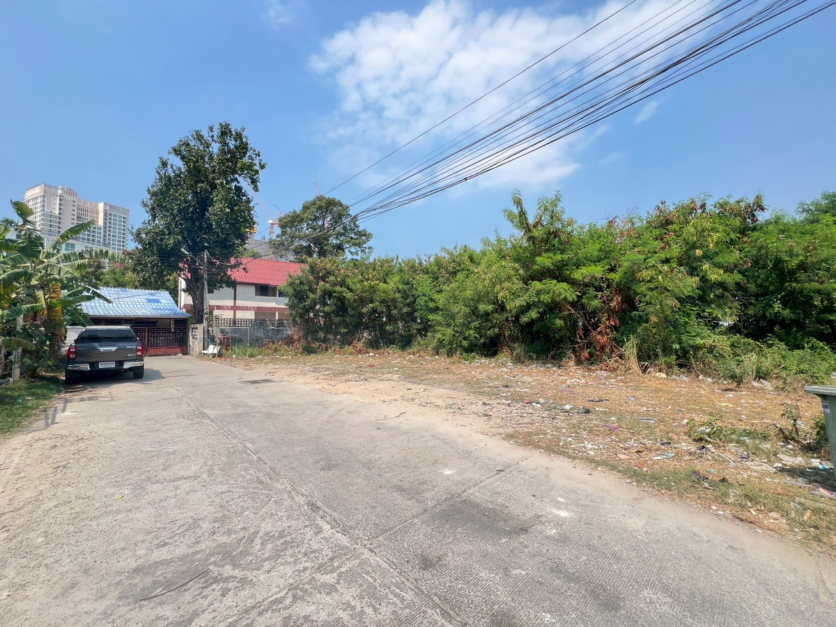 For SaleLandPattaya, Bangsaen, Chonburi : Land for Sale – Soi Kor Phai, Pattaya, Chonburi
