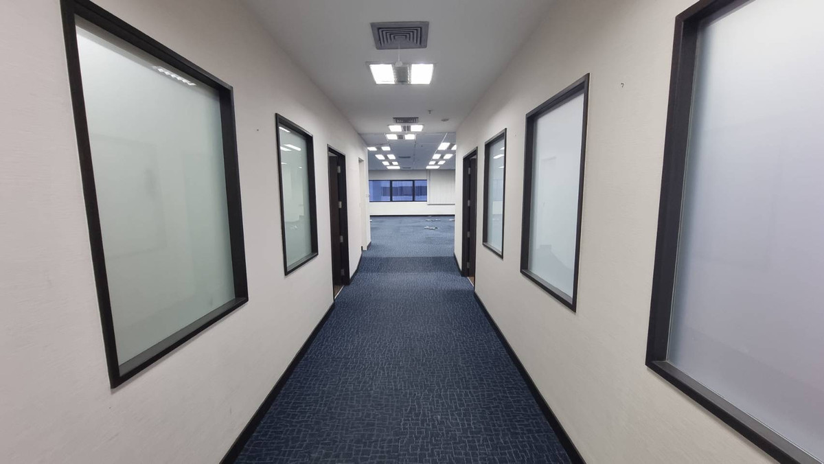 For RentOfficeSukhumvit, Asoke, Thonglor : Office for rent, Asoke area, near BTS and MRT.